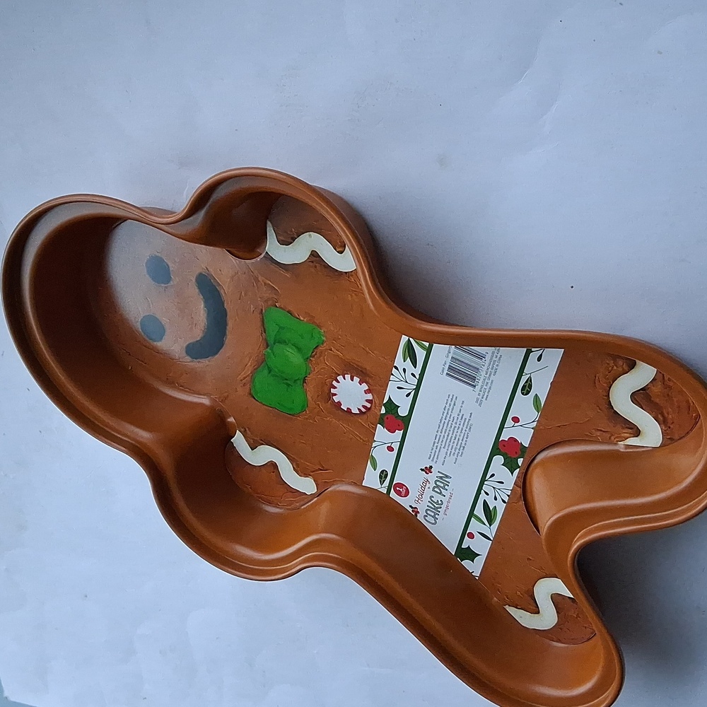 GINGERBREAD MAN/BOY,CAKE PAN.  New